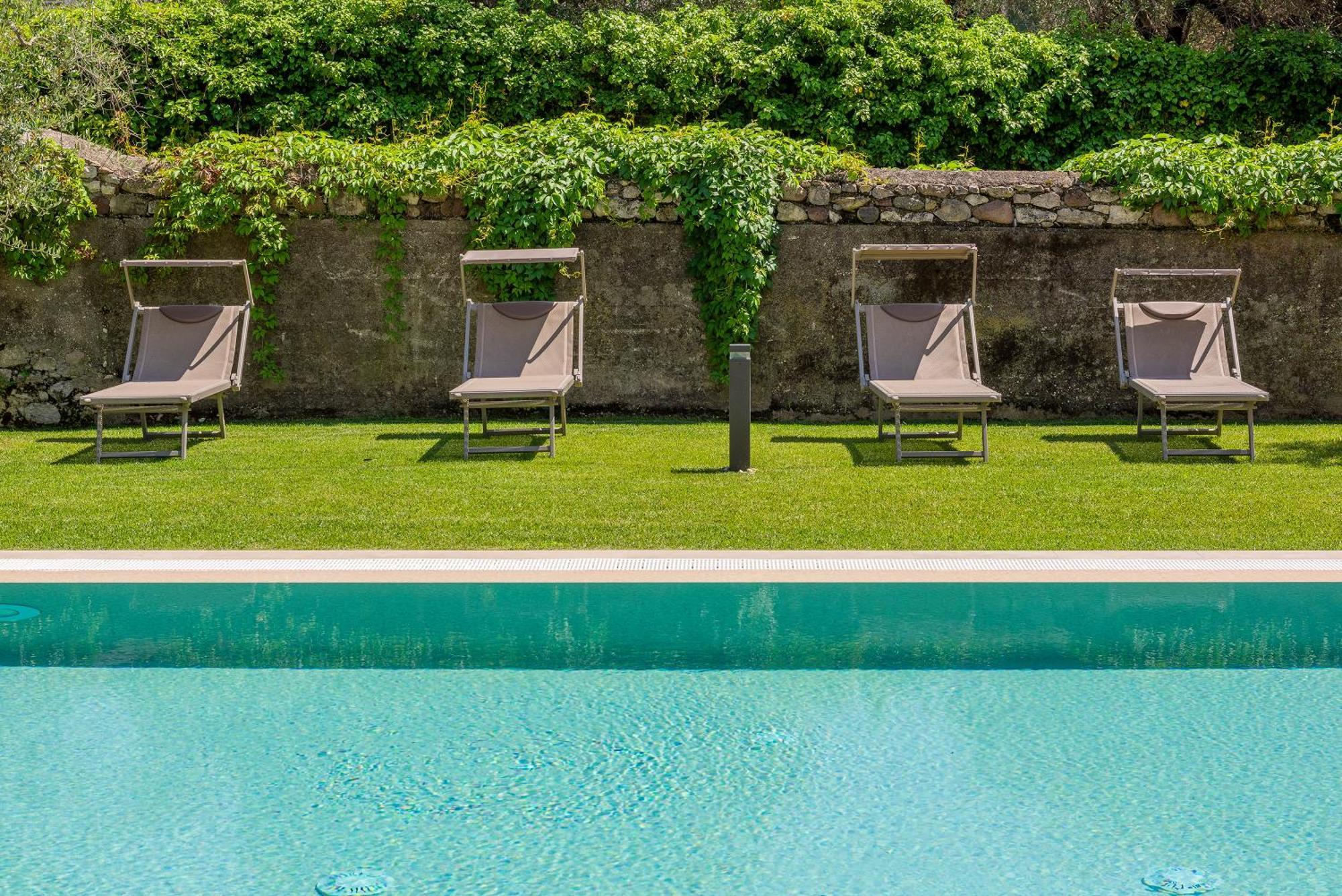 Lifestyle Apartments Dante Bardolino Buitenkant foto