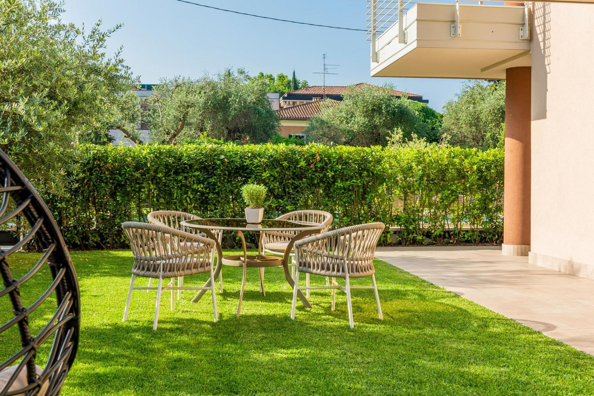Lifestyle Apartments Dante Bardolino Buitenkant foto