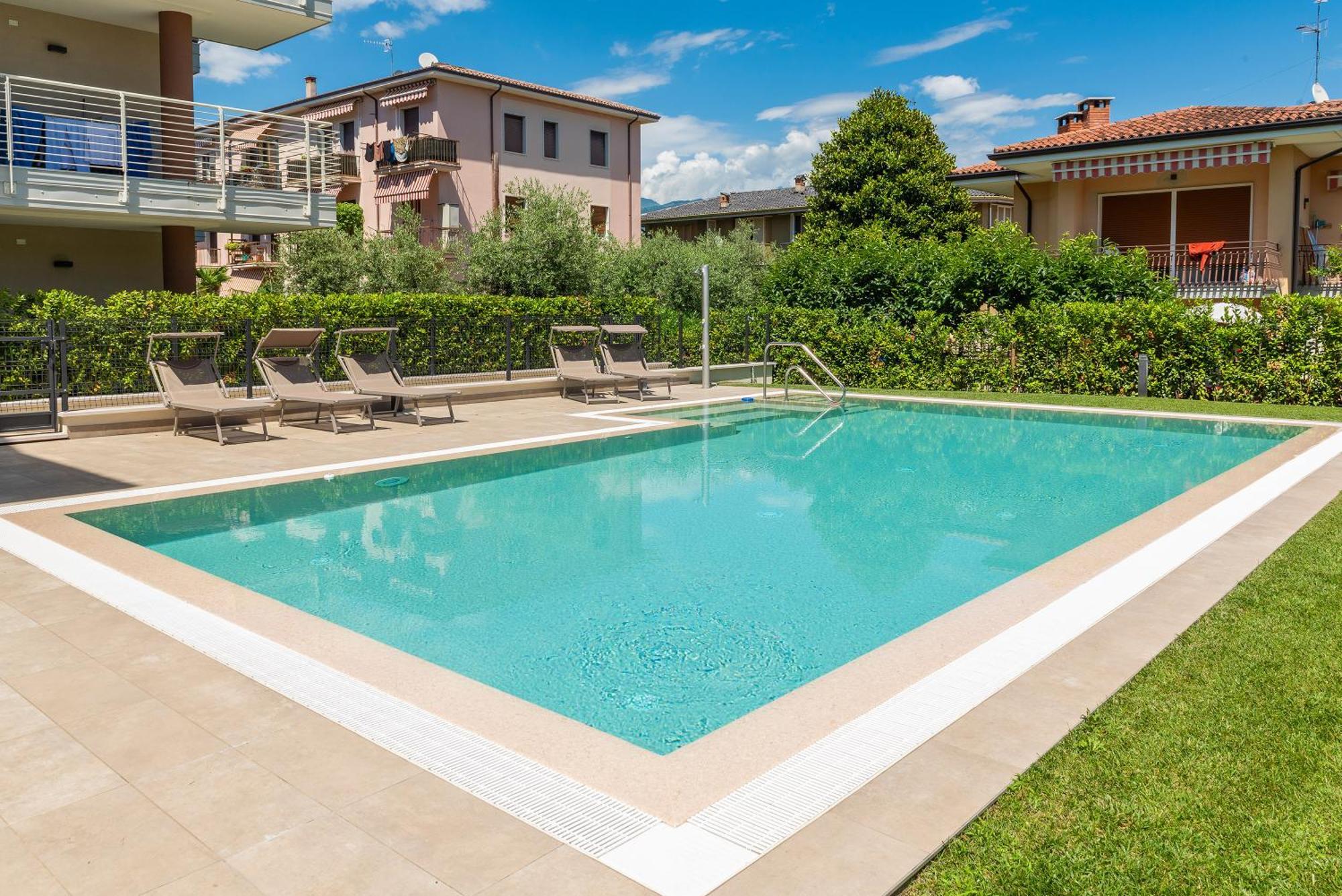 Lifestyle Apartments Dante Bardolino Buitenkant foto